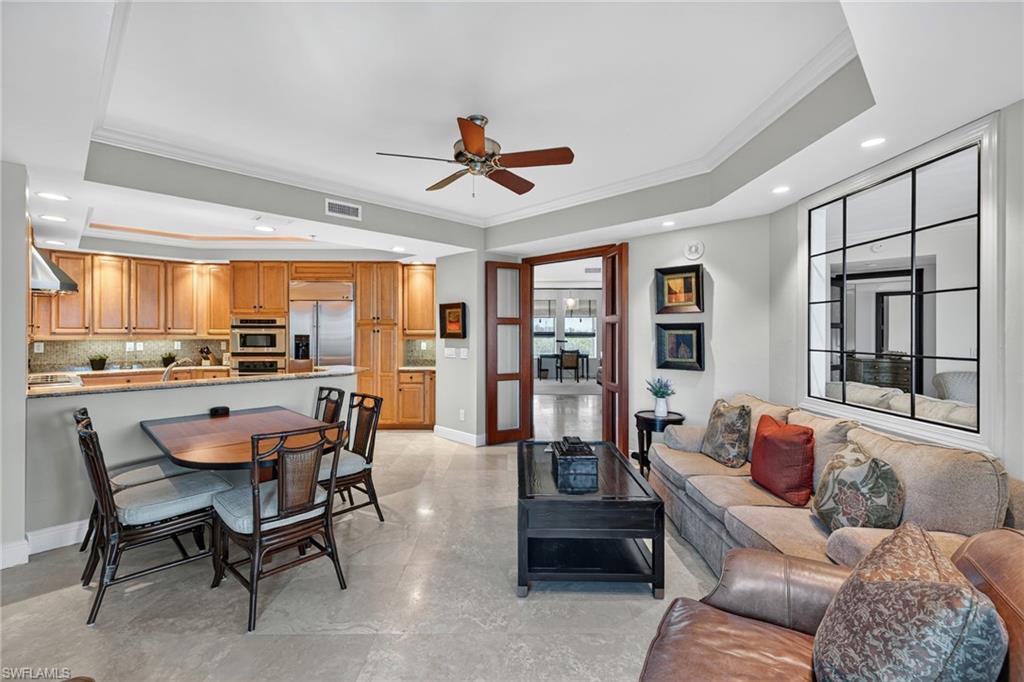 285 Grande Way, Unit 705 Naples, FL 34110 - Photo 13 of 44