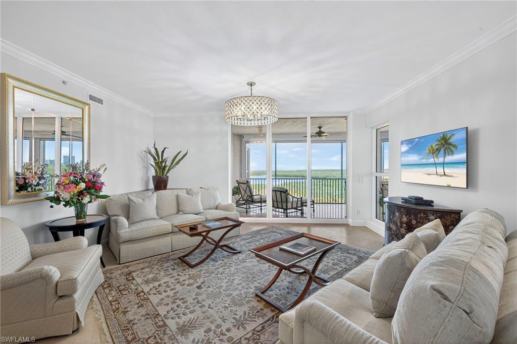 285 Grande Way, Unit 705 Naples, FL 34110 - Photo 6 of 44