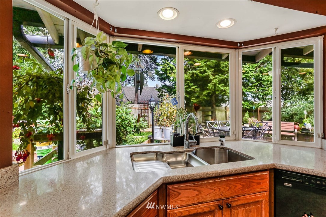 14666 Southeast 173rd Street Renton, WA 98058 - Photo 14 of 29 Gallery Image 14
