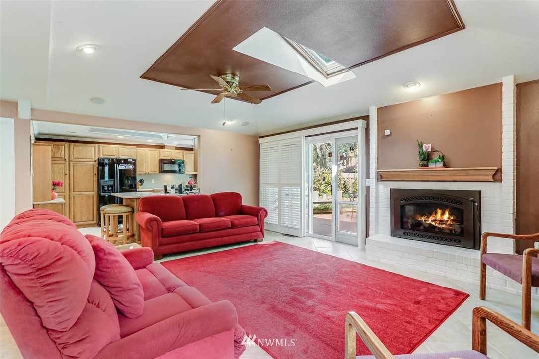 14666 Southeast 173rd Street Renton, WA 98058 - Photo 8 of 29 Gallery Image 8