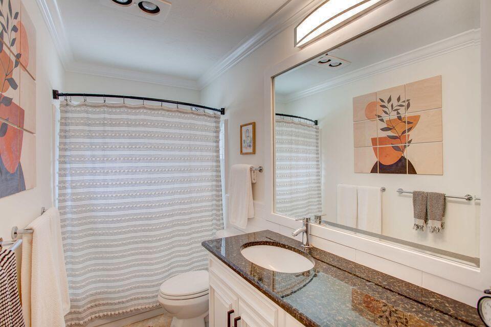 251 Northeast 2nd Circle Boca Raton, FL 33431 - Photo 15 of 16 Bath