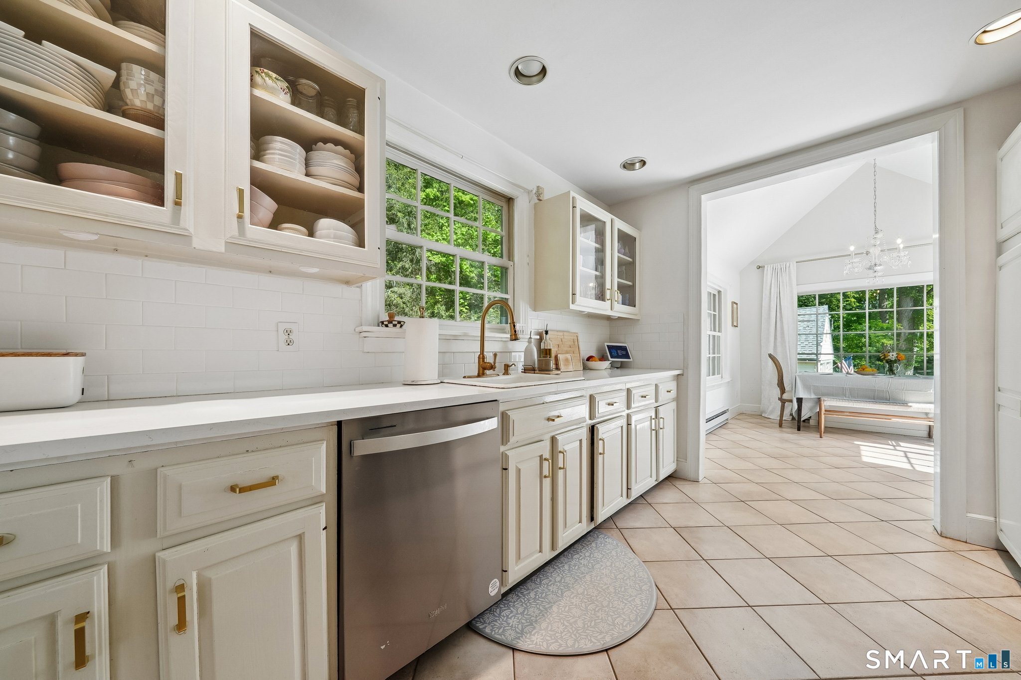 18 Cartbridge Road Weston, CT 06883 - Photo 6 of 37