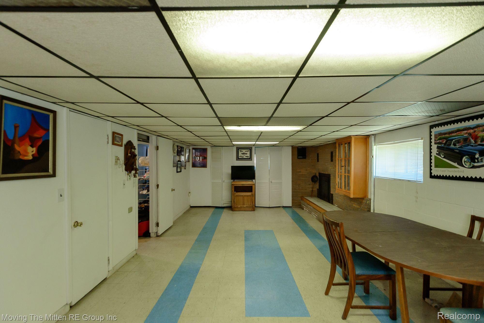 1094 Savage Road Belleville, MI 48111 - Photo 9 of 53 Gallery Image 9