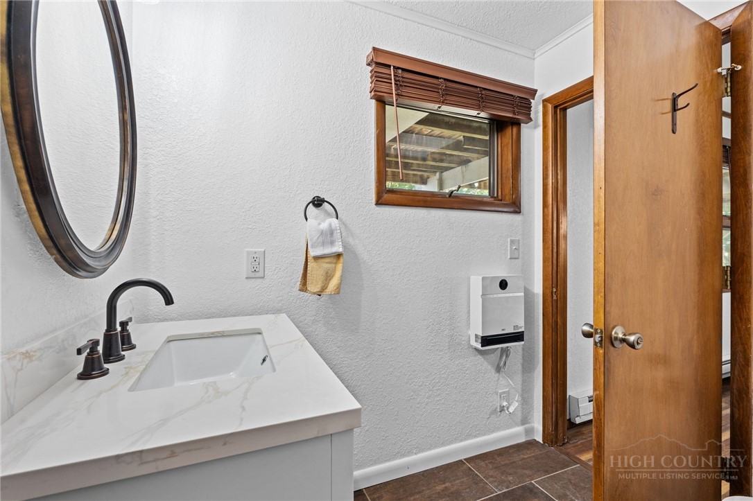 498 St Andrews Road Beech Mountain, NC 28604 - Photo 34 of 43 Gallery Image 34