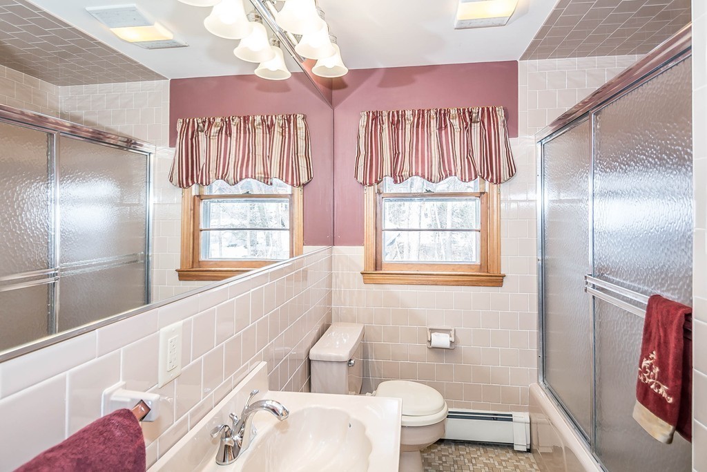 91 Whittier Road Reading, MA 01867 - Photo 23 of 30 Gallery Image 23