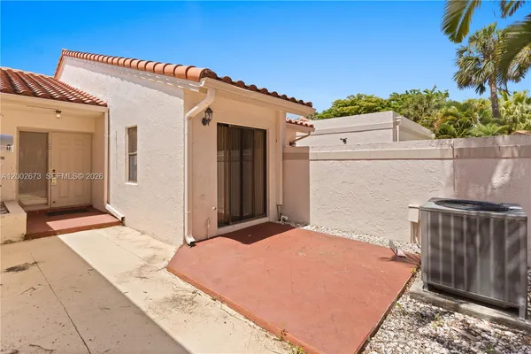 $460,000 | 19988 Rima Circle, Boca Raton, FL 33434