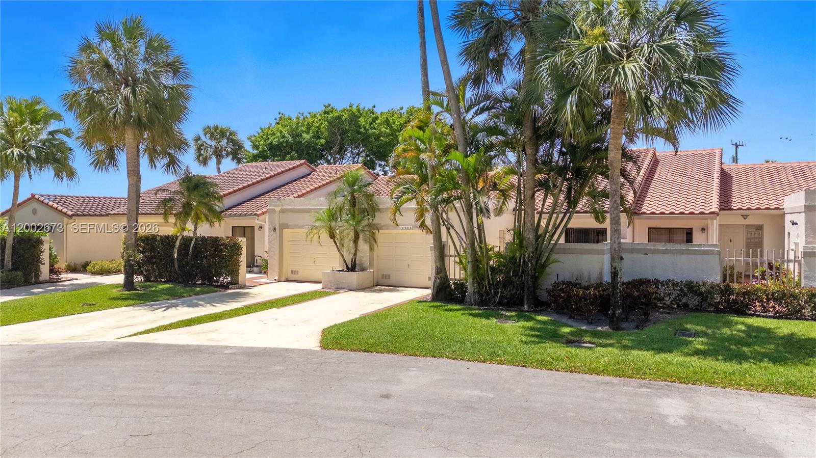 19988 Rima Circle Boca Raton, FL 33434 - Photo 4 of 73