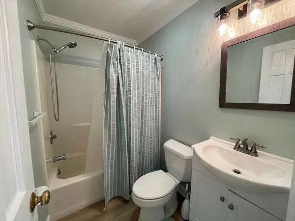 $559,000 | 811 North Ocean Boulevard, Unit 301, Surfside Beach, SC 29575