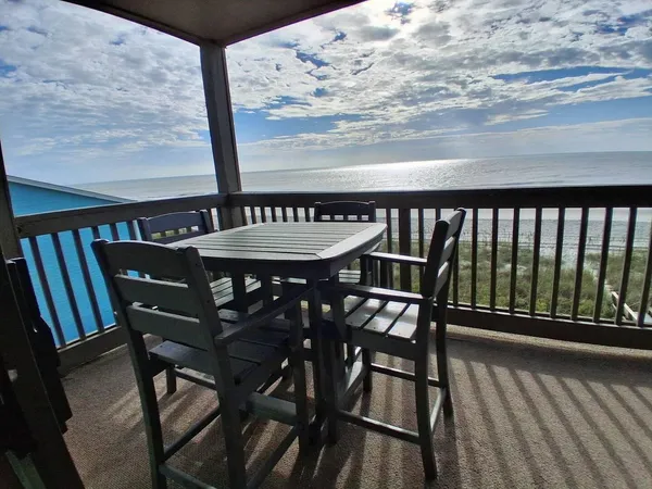 $559,000 | 811 North Ocean Boulevard, Unit 301, Surfside Beach, SC 29575