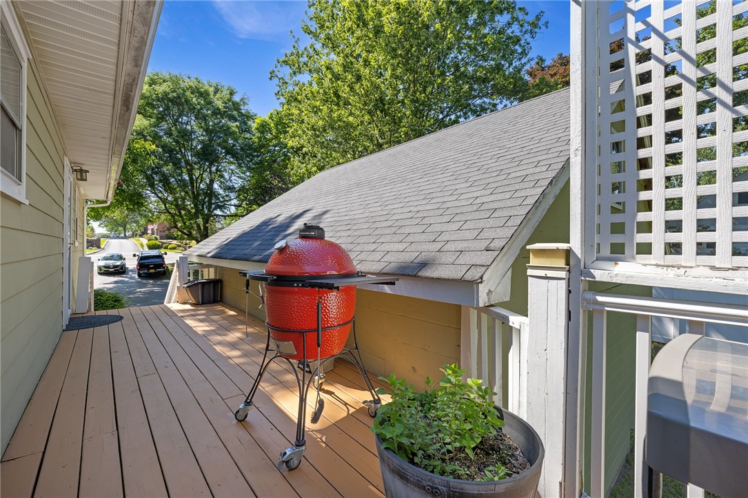 536 Moseley Road Perinton, NY 14450 - Photo 25 of 41