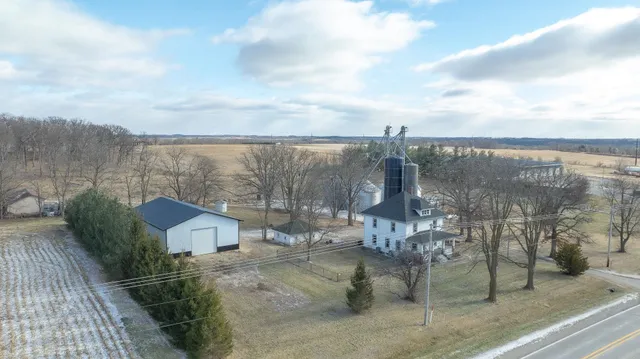 $350,000 | 6259 North Pecatonica Road, Pecatonica, IL 61063