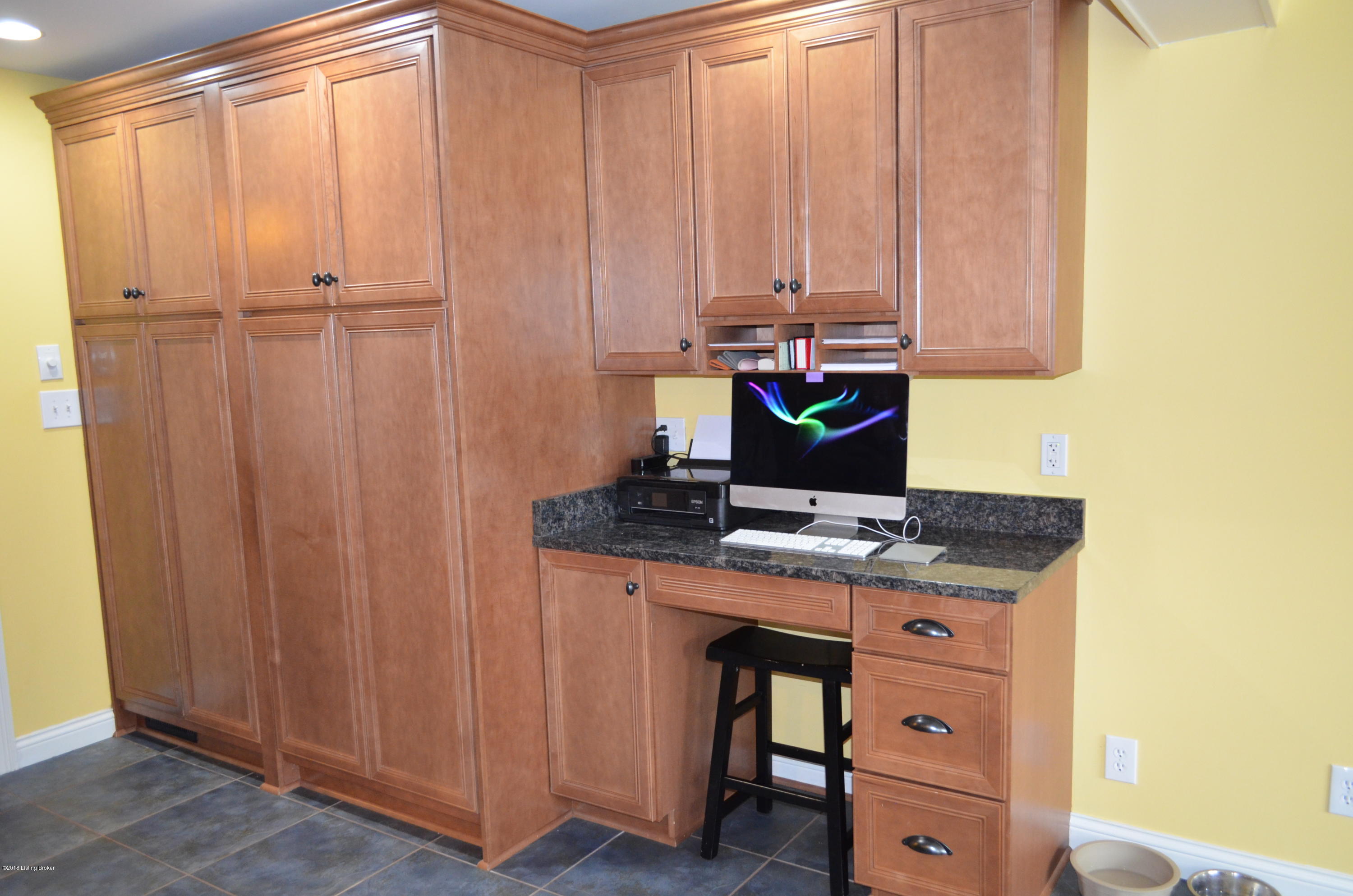 1109 Ridge Line Drive Louisville, KY 40207 - Photo 21 of 28 DSC_1410