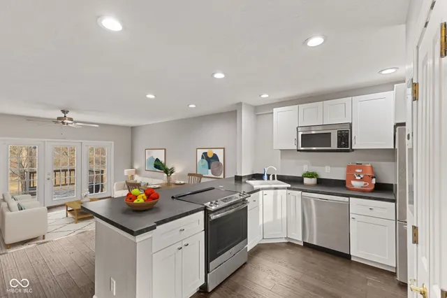 $140,000 | 4452 Abby Creek Lane, Indianapolis, IN 46205