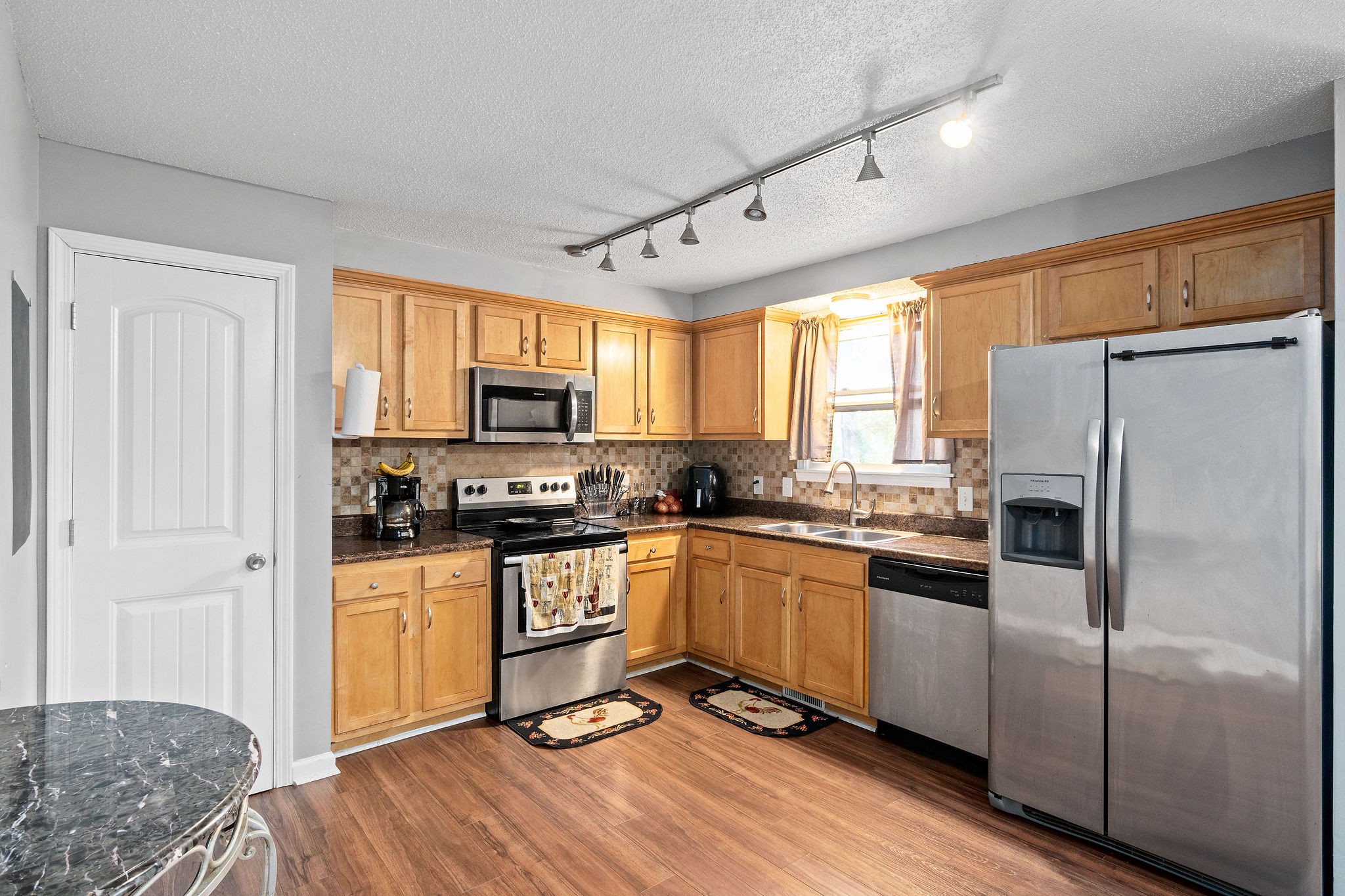 431 Victory Road Clarksville, TN 37042 - Photo 8 of 20 Gallery Image 8