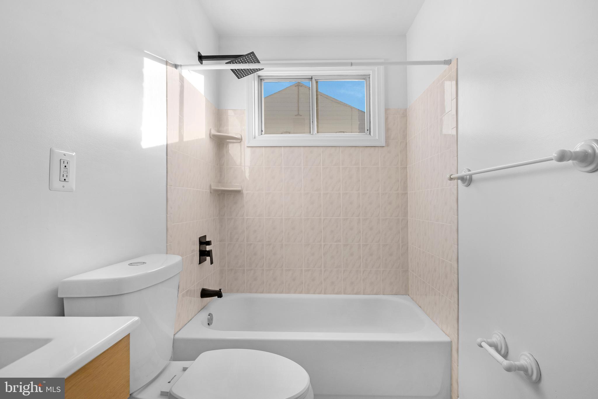 19 Mardrew Road Baltimore, MD 21229 - Photo 17 of 33