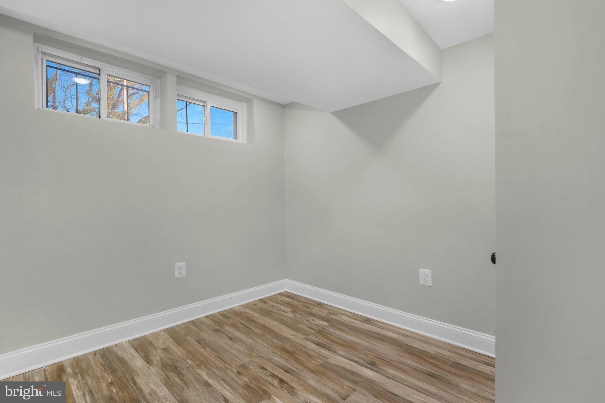 19 Mardrew Road Baltimore, MD 21229 - Photo 24 of 33