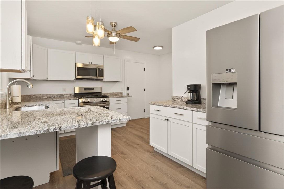 667 Hard Road Webster, NY 14580 - Photo 18 of 45 Refrigerator is also unplugged.