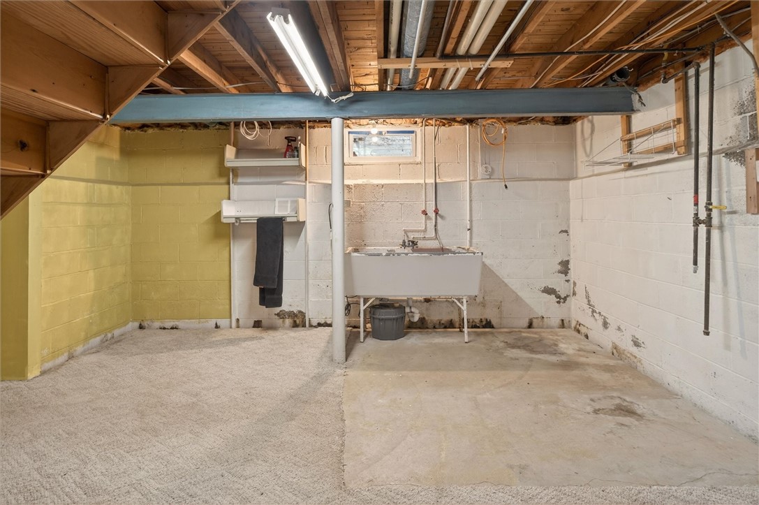 667 Hard Road Webster, NY 14580 - Photo 42 of 45 Laundry area.