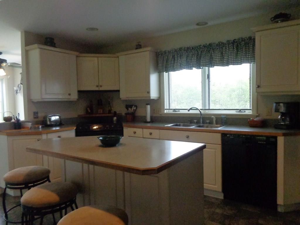 95 Ferry Road Lewiston, ME 04240 - Photo 3 of 24 Photo
