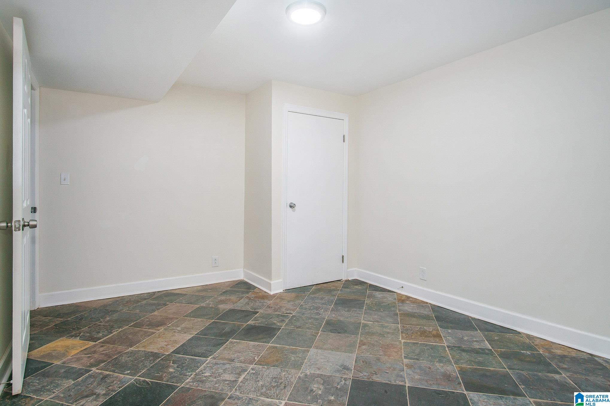 2008 Lakemoor Drive Birmingham, AL 35244 - Photo 35 of 45