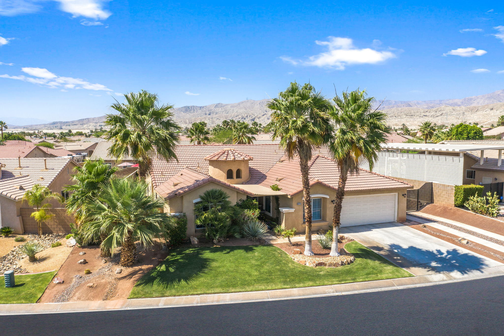 83414 Greenbrier Drive Indio, CA 92203 - Photo 4 of 43 a view of a terrace