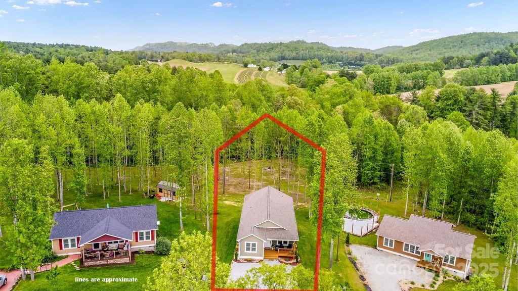 95 Walt Drive Hendersonville, NC 28792 - Photo 28 of 35