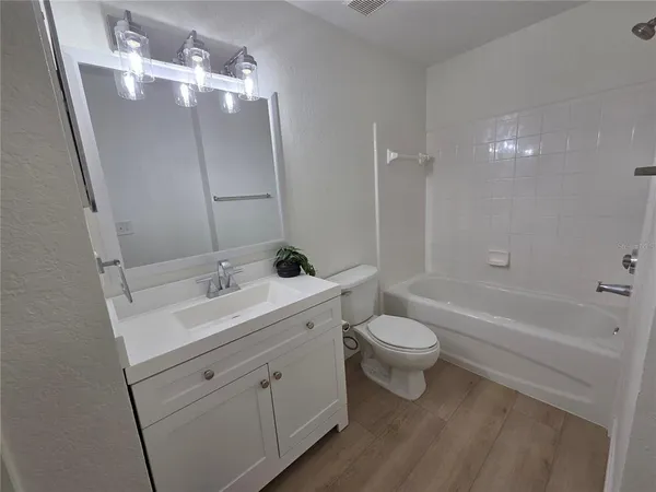 $270,000 | 8905 Manor Loop, Unit 205, Lakewood Ranch, FL 34202