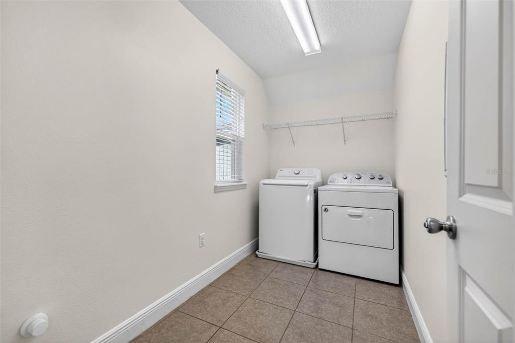 5833 Pummelo Lane Seminole, FL 33772 - Photo 33 of 41