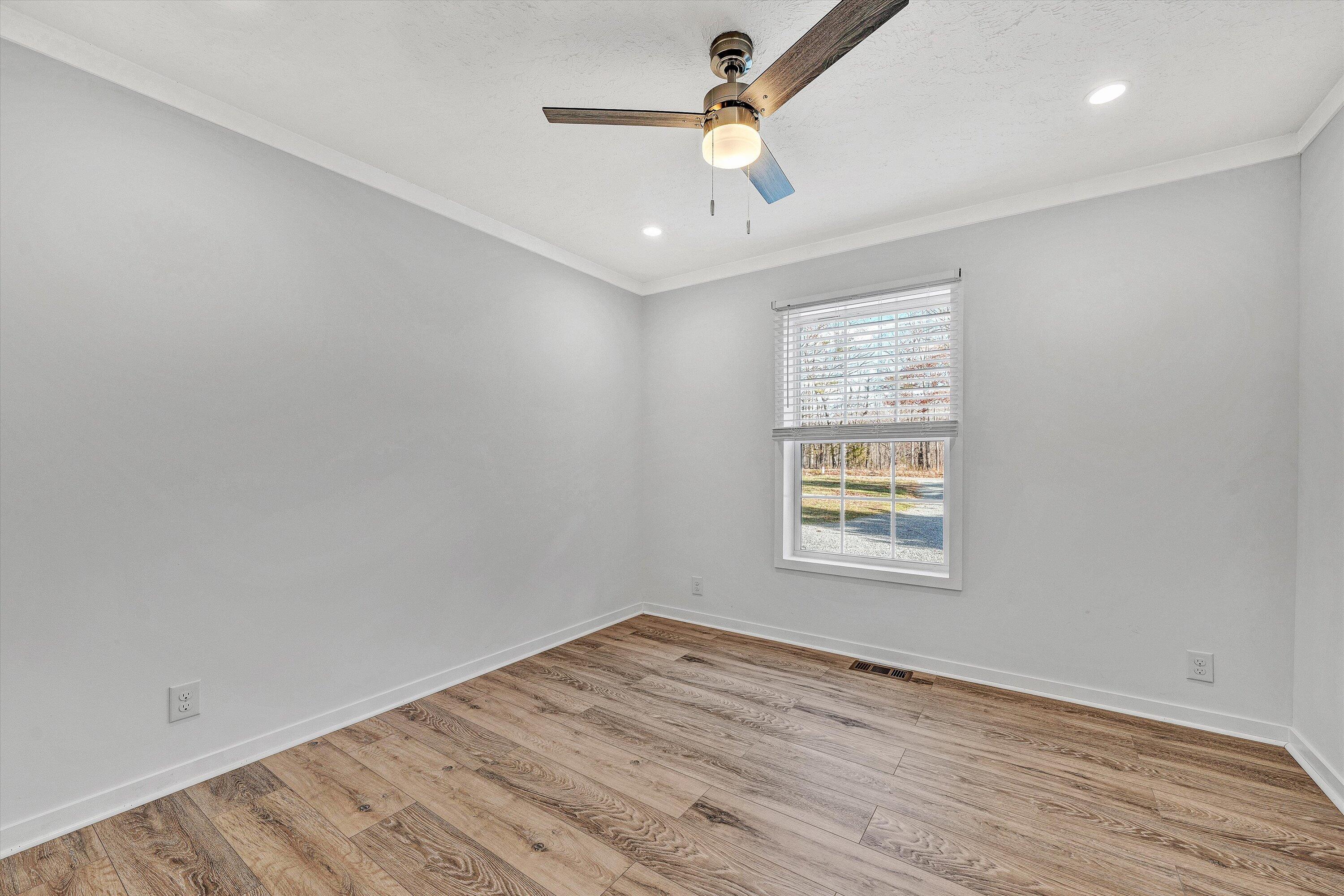 971 Waters Edge Drive Penhook, VA 24137 - Photo 16 of 31 16-DSC00034