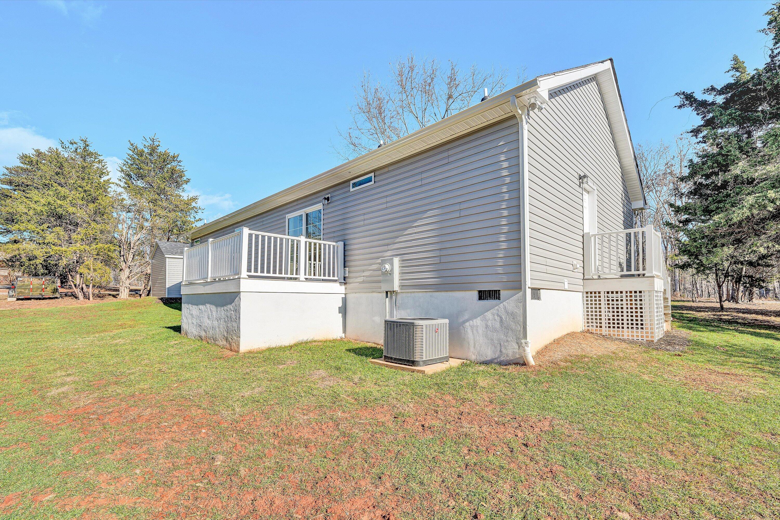 971 Waters Edge Drive Penhook, VA 24137 - Photo 27 of 31 27-DSC00079