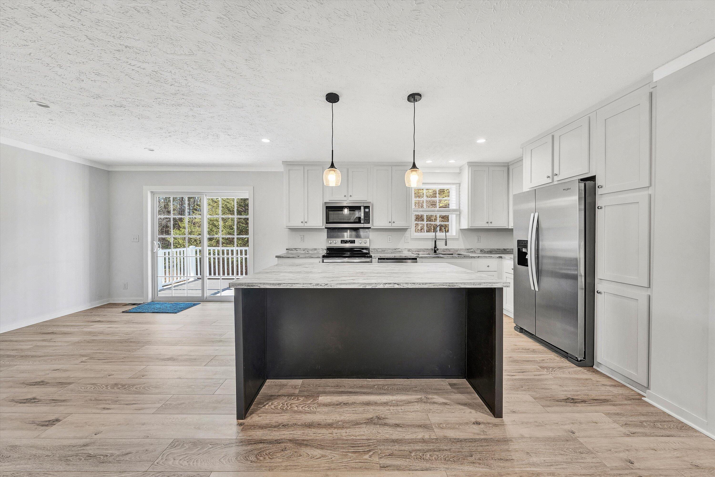 971 Waters Edge Drive Penhook, VA 24137 - Photo 7 of 31 07-DSC00007