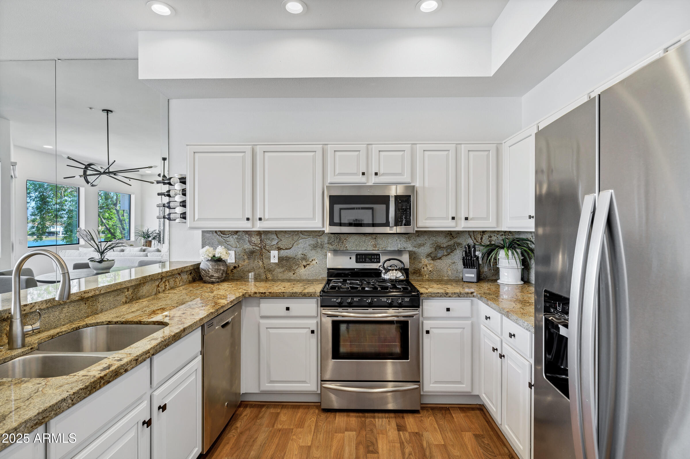 8270 North Hayden Road, Unit 2010 Scottsdale, AZ 85258 - Photo 13 of 54 8270 Hayden Rd unit 2010-20