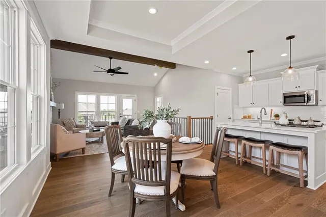 $574,500 | 8211 Aurora Street, Lenexa, KS 66220