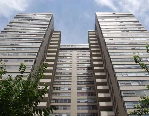 $149,000 | 6301 North Sheridan Road, Unit 11N, Chicago, IL 60660
