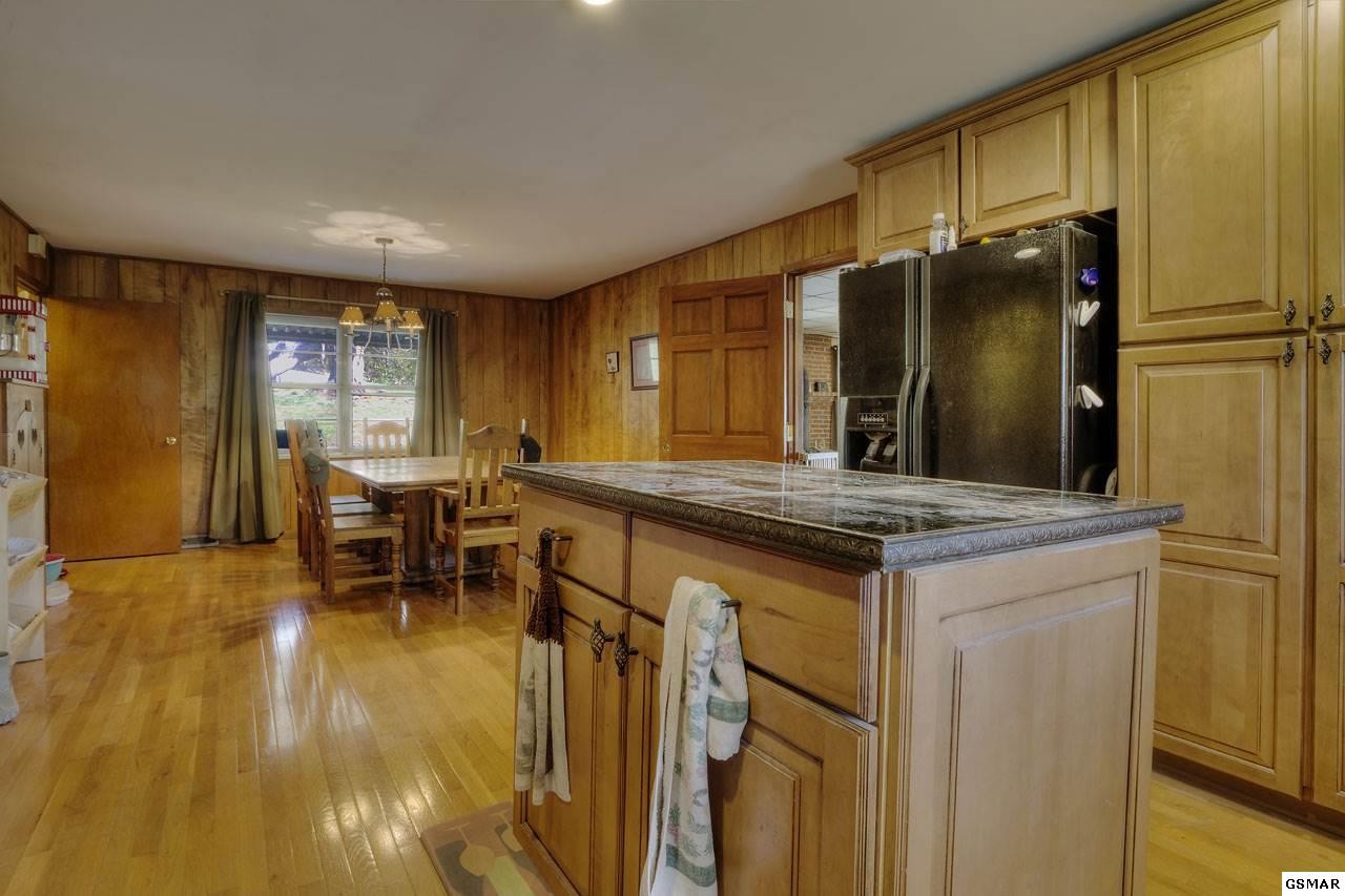 2452 Long Branch Road Seymour, TN 37865 - Photo 12 of 36 Gallery Image 12
