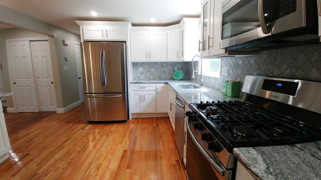 5 Blaisdell Road Chelmsford, MA 01824 - Photo 3 of 29 Gallery Image 3