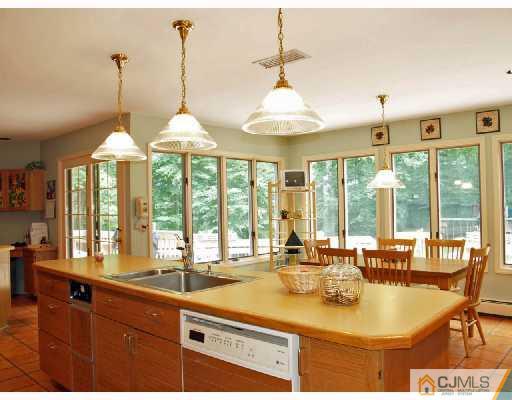 80 Ravine Drive Colonia, NJ 07067 - Photo 6 of 10 Gallery Image 6