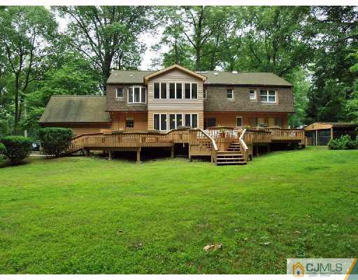 80 Ravine Drive Colonia, NJ 07067 - Photo 9 of 10 Gallery Image 9