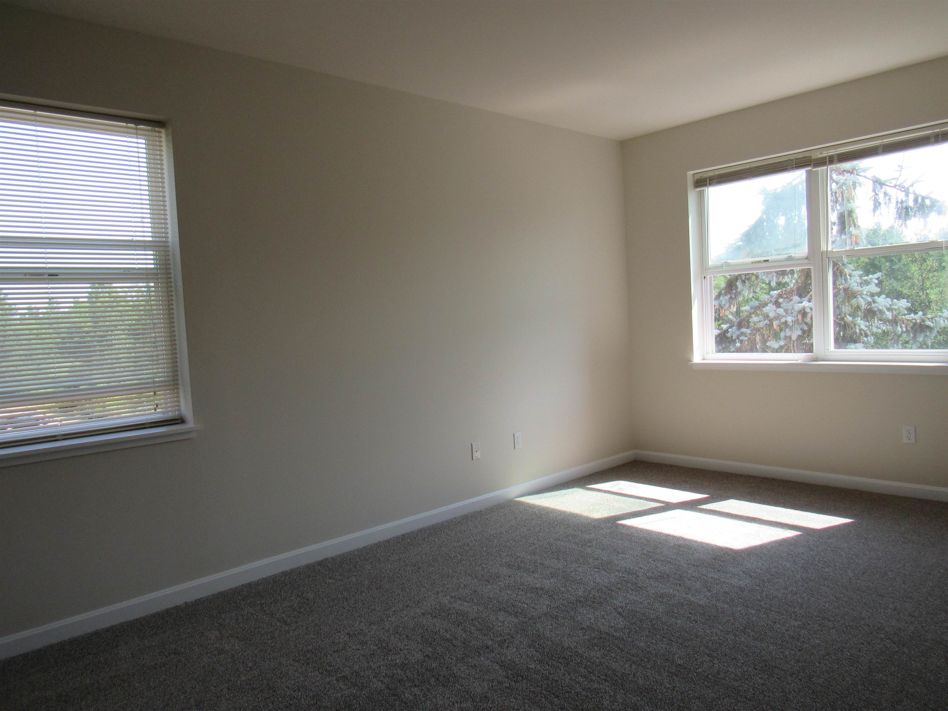 160 Wiley Road, Unit 201 Colchester, VT 05446 - Photo 15 of 30 Gallery Image 15