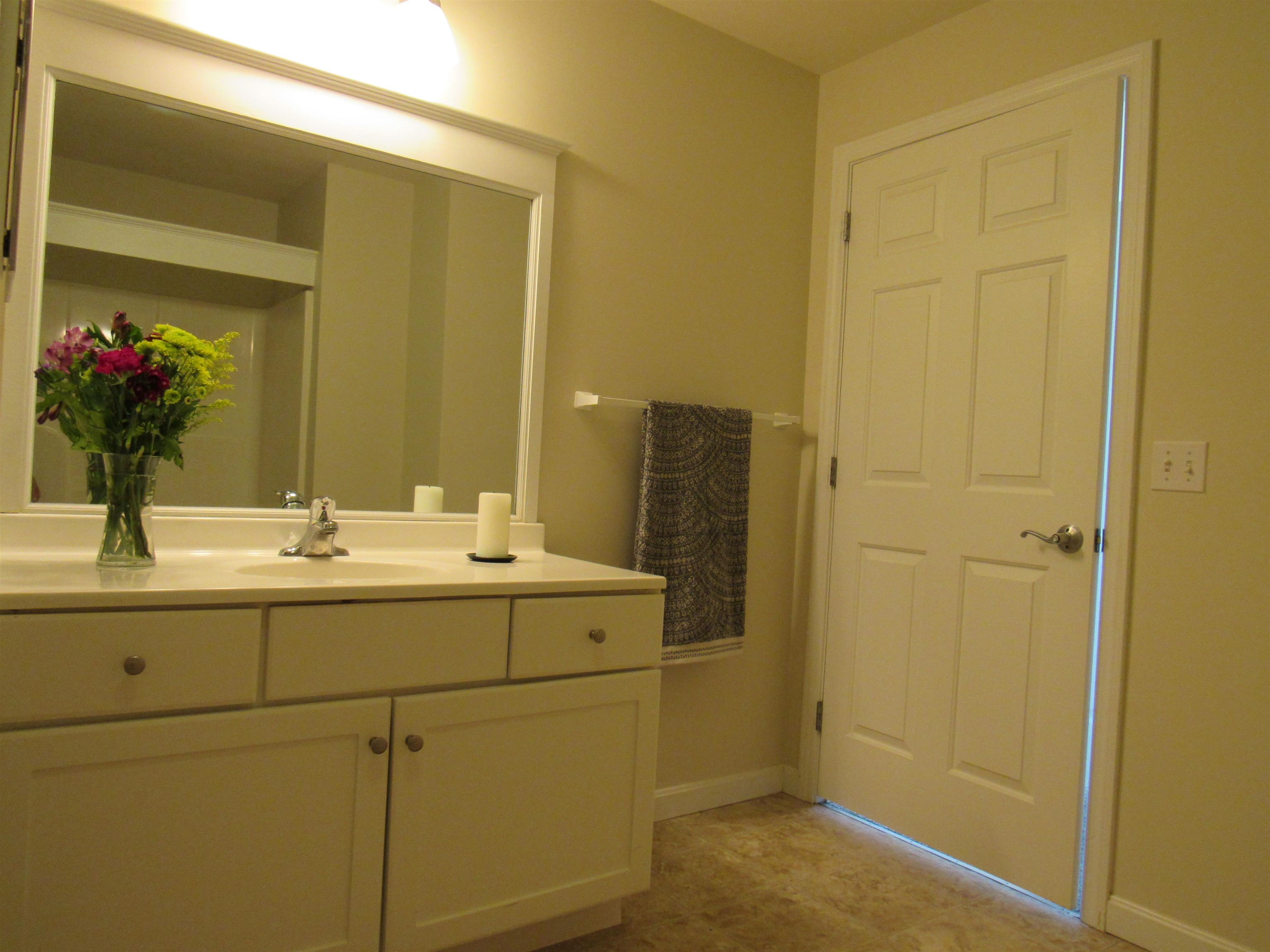 160 Wiley Road, Unit 201 Colchester, VT 05446 - Photo 20 of 30 Gallery Image 20