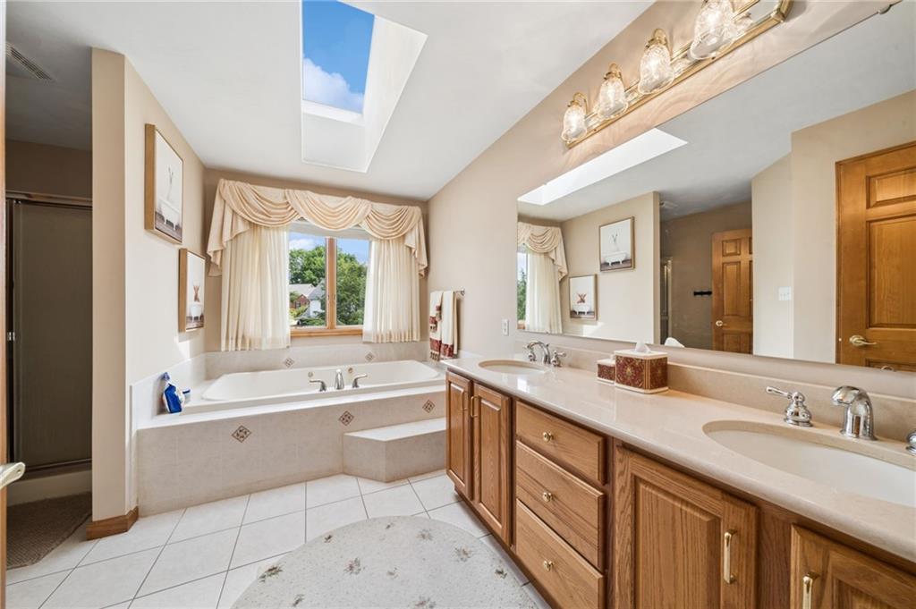 809 Rembrandt Circle Irwin, PA 15642 - Photo 27 of 41