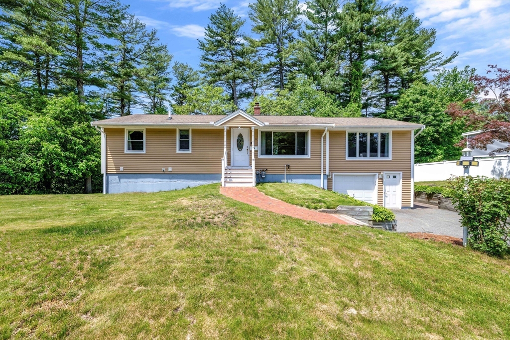 14 Raymond Road Chelmsford, MA 01824 - Photo 34 of 35