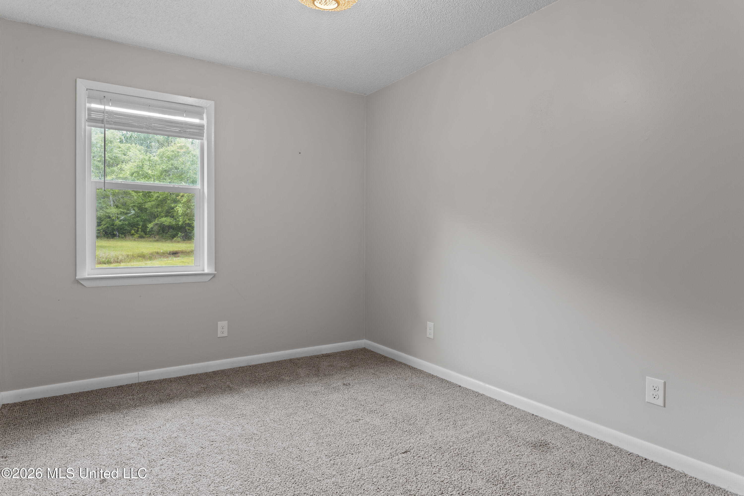 15380 Three Rivers Road Biloxi, MS 39532 - Photo 18 of 28 00018