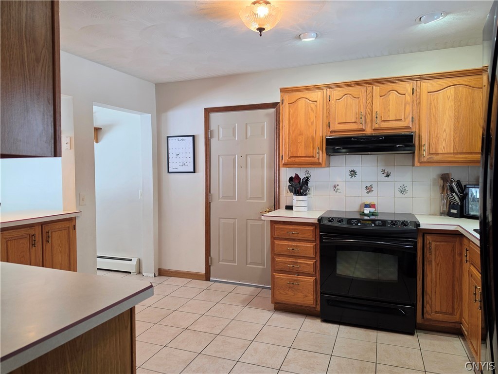 8033 Saltzman Road Vienna, NY 13308 - Photo 8 of 40
