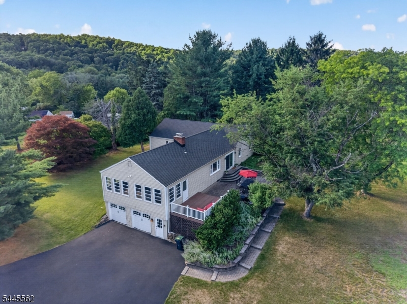 100 Black Brook Road Hampton, NJ 08827 - Photo 4 of 33