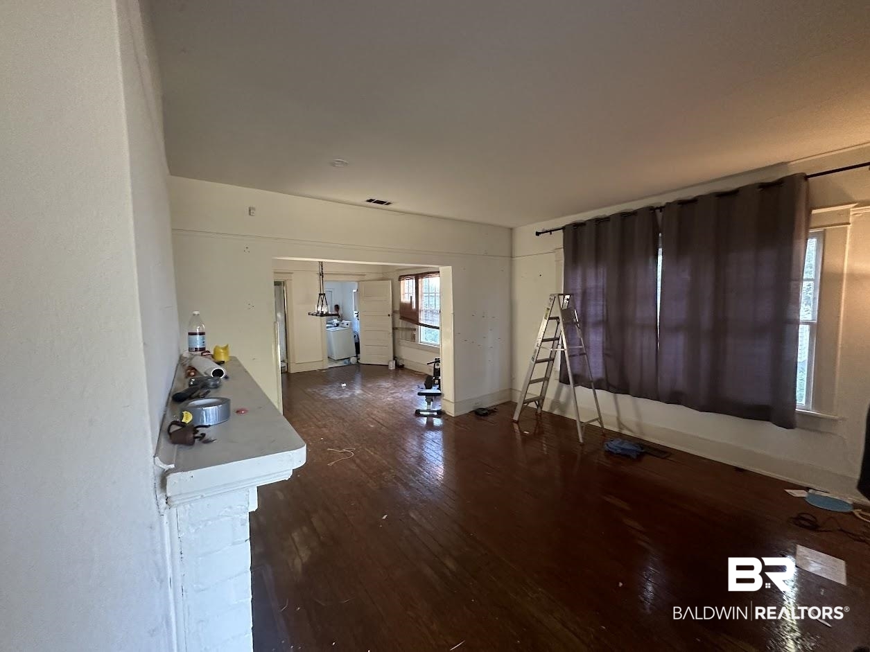 1459 Brown Street Mobile, AL 36604 - Photo 4 of 11