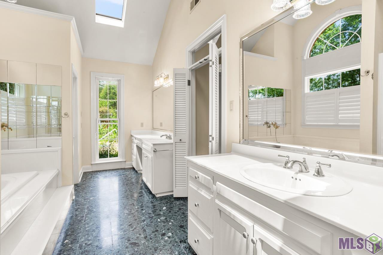 15826 Castle Ridge Baton Rouge, LA 70817 - Photo 24 of 41