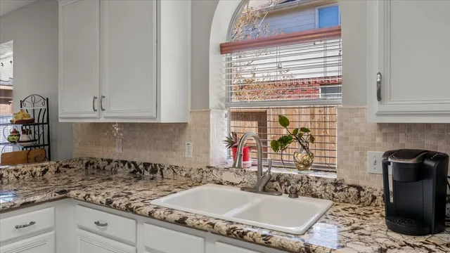 $369,900 | 7510 Stonesfield Place, Spring, TX 77389