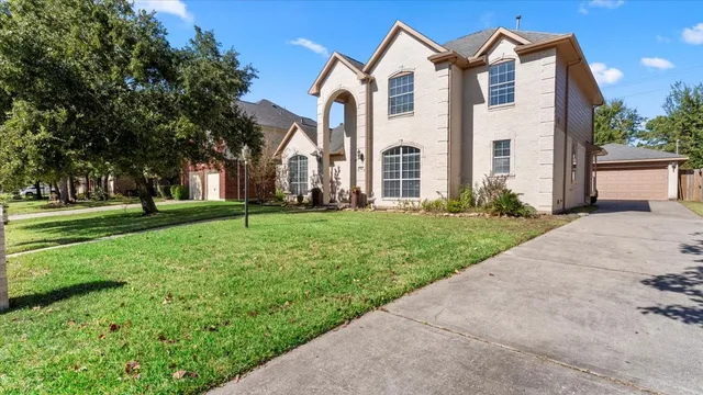 $369,900 | 7510 Stonesfield Place, Spring, TX 77389