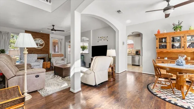 $369,900 | 7510 Stonesfield Place, Spring, TX 77389